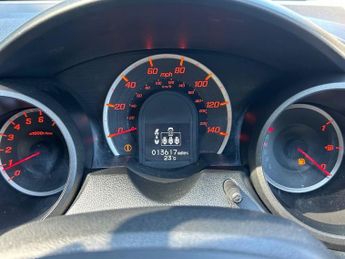 HONDA JAZZ 1.4 i-VTEC ES Plus Hatchback 5dr Petrol CVT Euro 5 (99 ps)