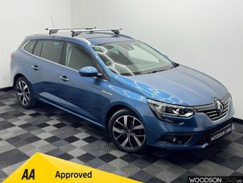 Renault Megane 1.3 TCe Iconic Sport Tourer 5dr Petrol Manual Euro 6 (s/s) (140 