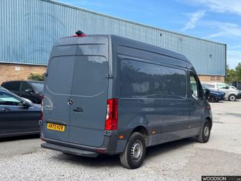 MERCEDES-BENZ eSprinter 55kWh Progressive Panel Van 5dr Electric Auto FWD L2 H2 20kW Cha