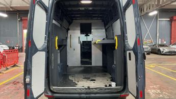 MERCEDES-BENZ eSprinter 55kWh Progressive Panel Van 5dr Electric Auto FWD L2 H2 20kW Cha