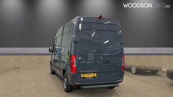 MERCEDES-BENZ eSprinter 55kWh Progressive Panel Van 5dr Electric Auto FWD L2 H2 20kW Cha