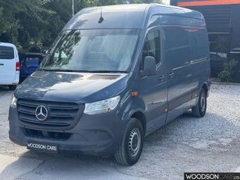 MERCEDES-BENZ eSprinter 55kWh Progressive Panel Van 5dr Electric Auto FWD L2 H2 20kW Cha
