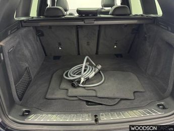 BMW IX3 80kWh Premier Edition SUV 5dr Electric Auto (286 ps)