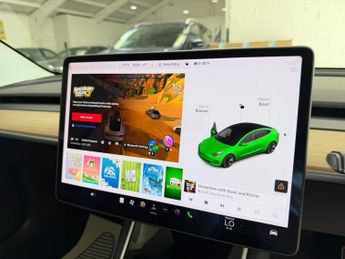 TESLA Model 3 (Dual Motor) Long Range Saloon 4dr Electric Auto 4WDE (346 ps)