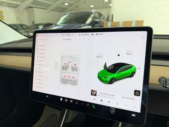 TESLA Model 3 (Dual Motor) Long Range Saloon 4dr Electric Auto 4WDE (346 ps)