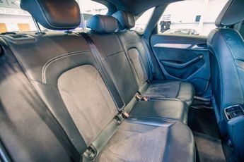 AUDI Q3 2.0 TDI S line Plus SUV 5dr Diesel S Tronic quattro Euro 6 (s/s)
