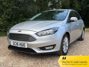 Ford Focus 1.5 TDCi Titanium Hatchback 5dr Diesel Manual Euro 6 (s/s) (120 