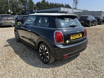 MINI Electric Hatch Cooper SE 32.6kWh Level 3 Hatchback 3dr Electric Auto (184 ps)