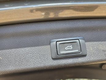 AUDI Q3 1.5 TFSI CoD 35 Sport SUV 5dr Petrol S Tronic Euro 6 (s/s) (150 