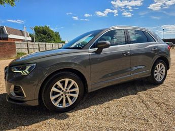 AUDI Q3 1.5 TFSI CoD 35 Sport SUV 5dr Petrol S Tronic Euro 6 (s/s) (150 
