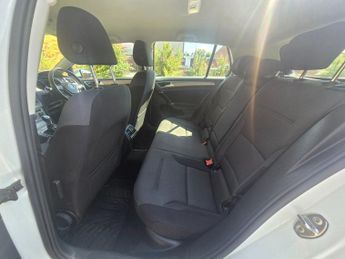 VOLKSWAGEN GOLF 1.6 TDI BlueMotion Tech Match Edition Hatchback 5dr Diesel DSG E