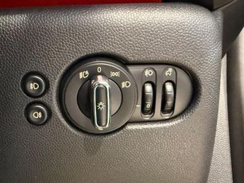 MINI HATCH 1.5 Cooper GPF Hatchback 3dr Petrol Steptronic Euro 6 (s/s) (136