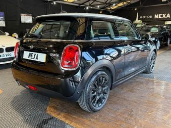 MINI HATCH 1.5 Cooper GPF Hatchback 3dr Petrol Steptronic Euro 6 (s/s) (136
