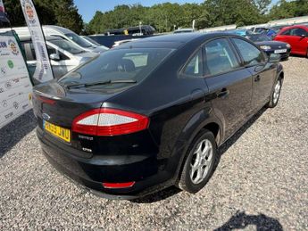 FORD MONDEO 2.0 TDCi Zetec Hatchback 5dr Diesel Manual (154 g/km, 138 bhp)