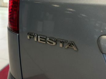 FORD FIESTA 1.6 Ghia Hatchback 5dr Petrol Automatic (176 g/km, 99 bhp)