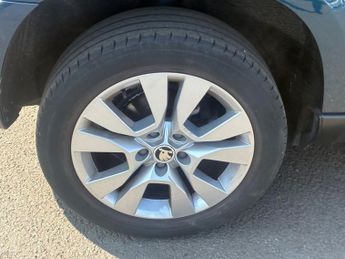 SKODA YETI 1.2 TSI SE L Outdoor 5dr Petrol DSG Euro 6 (s/s) (110 ps)