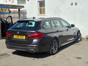 BMW 5 SERIES 2.0 520d M Sport Touring 5dr Diesel Auto Euro 6 (s/s) (190 ps)