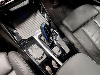 BMW IX3 80kWh Premier Edition SUV 5dr Electric Auto (286 ps)