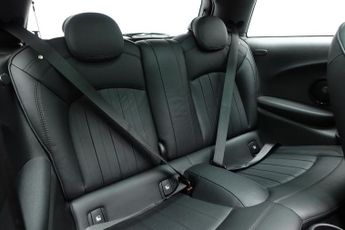 MINI Electric Hatch Cooper SE 32.6kWh Level 3 Hatchback 3dr Electric Auto (184 ps)