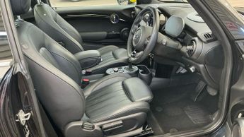 MINI Electric Hatch Cooper SE 32.6kWh Level 3 Hatchback 3dr Electric Auto (184 ps)