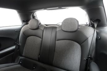 MINI Electric Hatch Cooper SE 32.6kWh Level 2 Hatchback 3dr Electric Auto (184 ps)