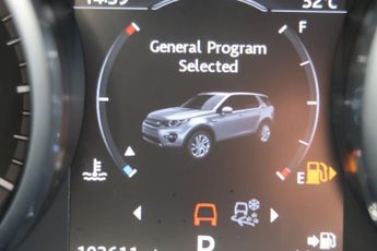LAND ROVER DISCOVERY SPORT 2.0 TD4 SE Tech SUV 5dr Diesel Auto 4WD Euro 6 (s/s) (180 ps)