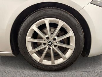 MERCEDES-BENZ A CLASS 1.5 A180d Sport Hatchback 5dr Diesel 7G-DCT Euro 6 (s/s) (116 ps