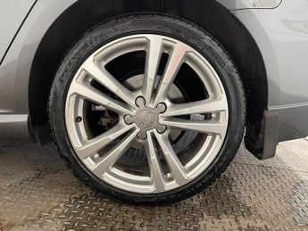AUDI A3 1.4 TFSI CoD S line Sportback 5dr Petrol S Tronic Euro 6 (s/s) (