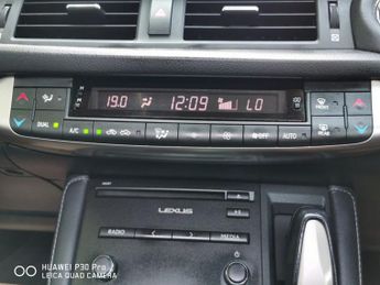 LEXUS CT 1.8 200h Sport Hatchback 5dr Petrol Hybrid CVT Euro 6 (s/s) (136