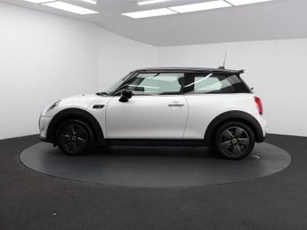 MINI Electric Hatch Cooper SE 32.6kWh Level 1 Hatchback 3dr Electric Auto (184 ps)