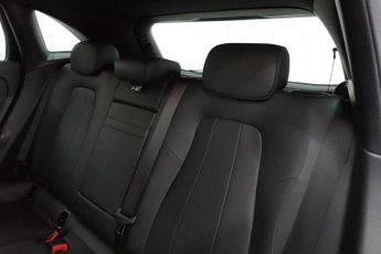 MERCEDES-BENZ EQA EQA 250 66.5kWh Sport SUV 5dr Electric Auto (190 ps)