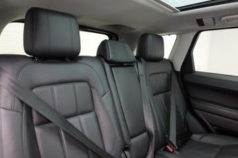 LAND ROVER RANGE ROVER SPORT 3.0 SD V6 HSE SUV 5dr Diesel Auto 4WD Euro 6 (s/s) (306 ps)