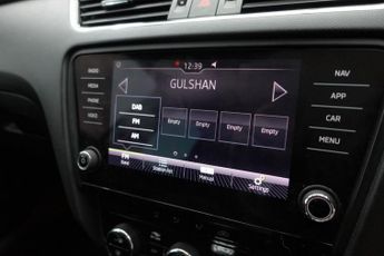 SKODA OCTAVIA 2.0 TDI vRS Estate 5dr Diesel DSG 7Spd Euro 6 (s/s) (184 ps)