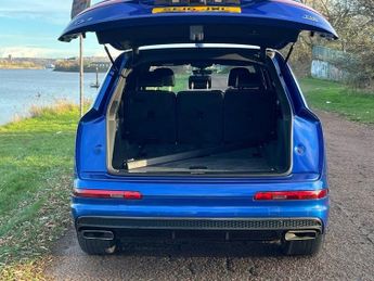 AUDI Q7 3.0 TDI V6 S line SUV 5dr Diesel Tiptronic quattro Euro 6 (s/s) 