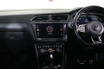 VOLKSWAGEN TIGUAN 2.0 TDI R-Line Tech SUV 5dr Diesel DSG Euro 6 (s/s) (150 ps)