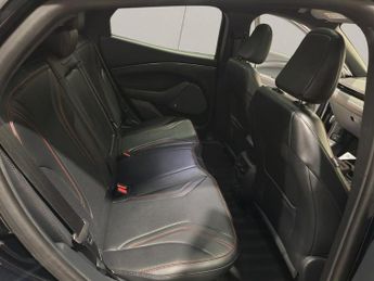 FORD MUSTANG MACH-E Extended Range 91kWh SUV 5dr Electric Automatic AWD (351 ps)