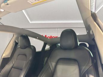 TESLA MODEL Y SUV 5dr Electric Auto RWD (346 ps)