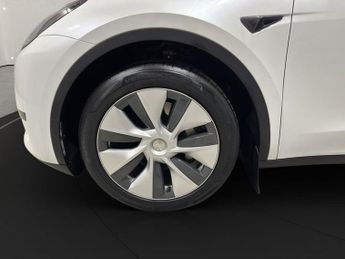 TESLA MODEL Y SUV 5dr Electric Auto RWD (346 ps)
