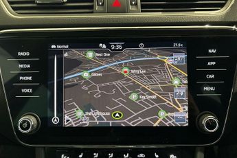 SKODA SUPERB 1.4 TSI iV 13kWh SE Technology Estate 5dr Petrol Plug-in Hybrid 