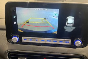 HYUNDAI KONA 39kWh SE Connect SUV 5dr Electric Auto (10.5kW Charger) (136 ps)