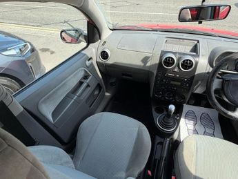 FORD FUSION 1.6 3 Hatchback 5dr Petrol Manual (157 g/km, 99 bhp)