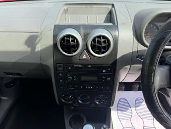 FORD FUSION 1.6 3 Hatchback 5dr Petrol Manual (157 g/km, 99 bhp)