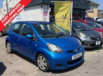 Toyota AYGO 1.0 VVT-i Blue Hatchback 5dr Petrol Manual Euro 4 (67 bhp)