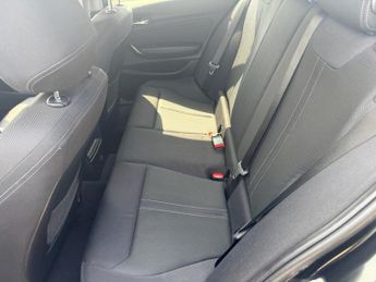 BMW 1 SERIES 1.5 118i GPF Sport Hatchback 5dr Petrol Auto Euro 6 (s/s) (136 p