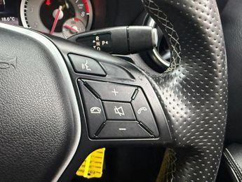 MERCEDES-BENZ A CLASS 1.6 A180 Sport Edition Hatchback 5dr Petrol 7G-DCT Euro 6 (s/s) 