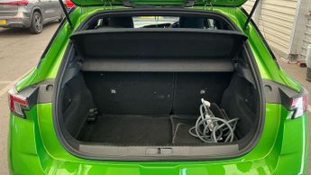 VAUXHALL MOKKA ELECTRIC 50kWh Launch Edition SUV 5dr Electric Auto | 2 KEYS | BATTERY HE
