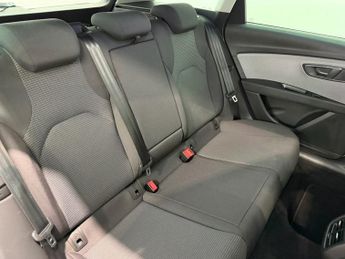 SEAT LEON 2.0 TDI SE Dynamic Estate 5dr Diesel DSG Euro 6 (s/s) (150 ps)
