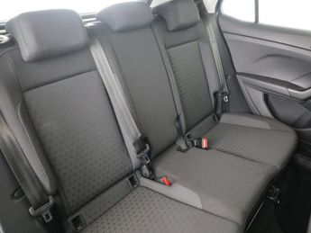 VOLKSWAGEN T-CROSS 1.0 TSI SE SUV 5dr Petrol DSG Euro 6 (s/s) (110 ps)