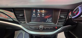 VAUXHALL ASTRA 1.6 CDTi BlueInjection SRi Hatchback 5dr Diesel Auto Euro 6 (136