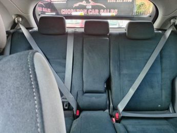 HONDA CIVIC 1.8 i-VTEC ES Hatchback 5dr Petrol Manual (152 g/km, 138 bhp)